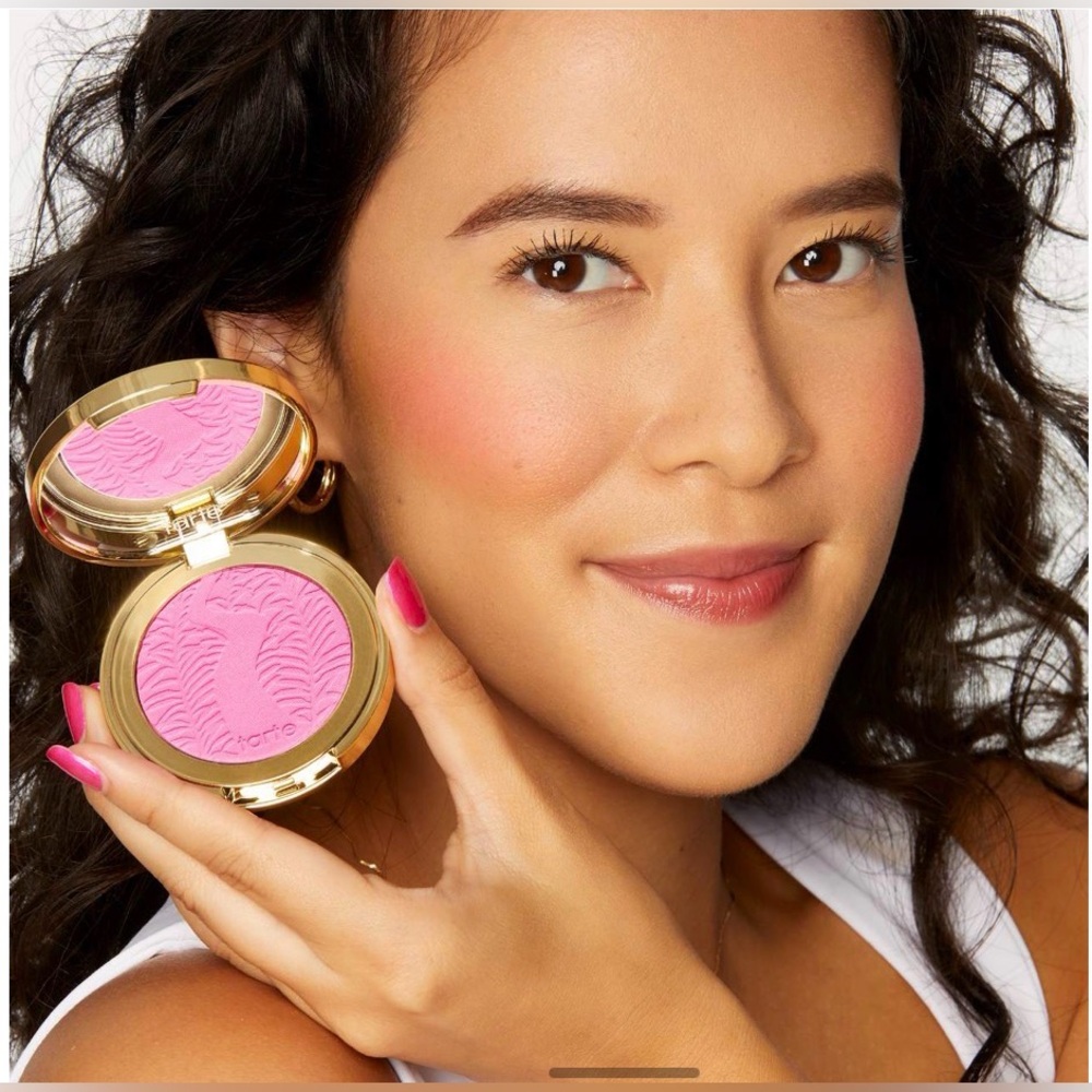 Tarte Energy Blush in Soft Pink - Picture 7 of 9